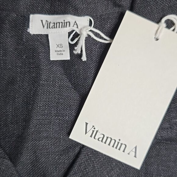 988 NWT Vitamin A Hana Cropped Shirt - Black EcoLinen SZ XS - Picture 4 of 10